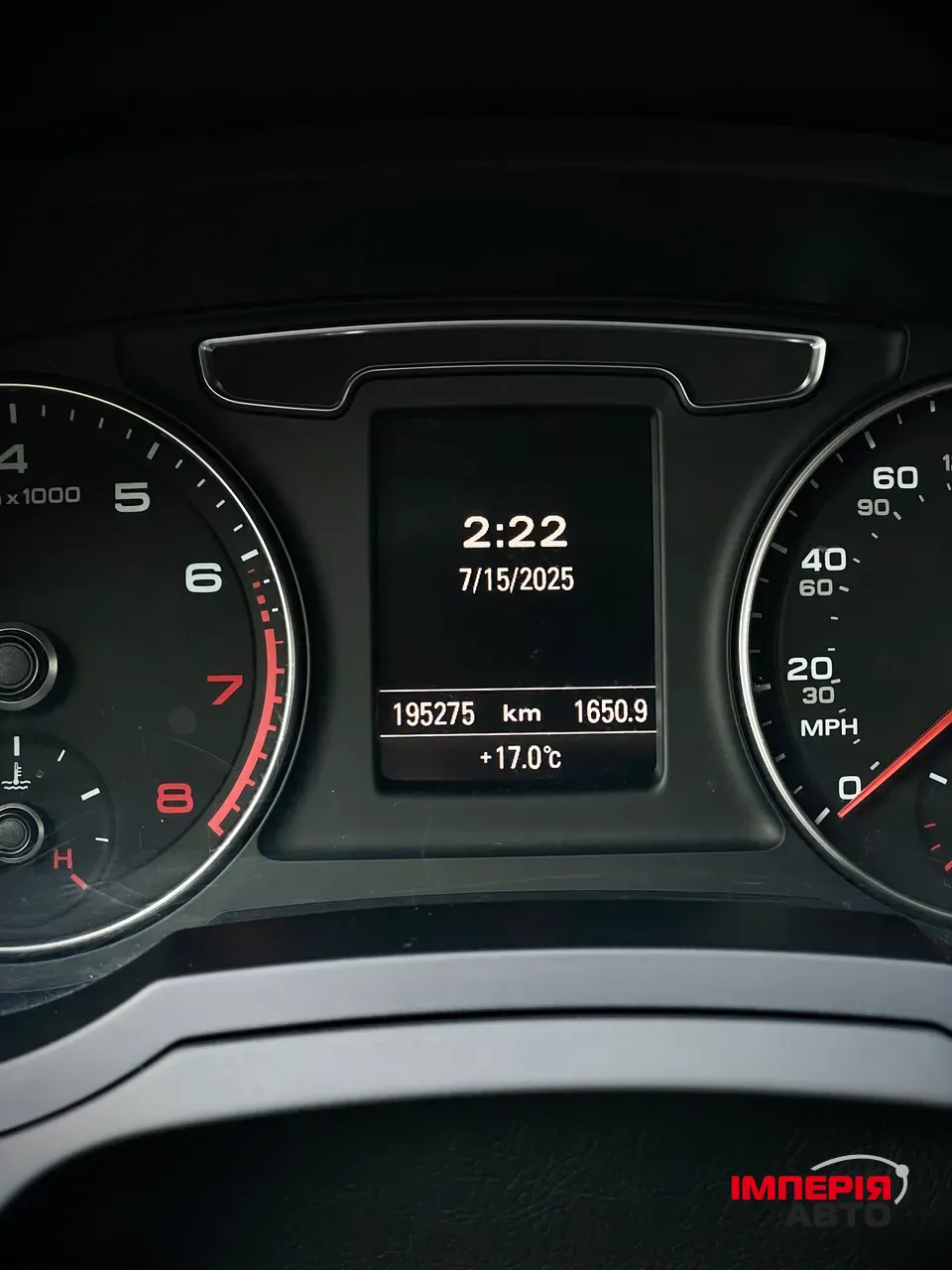 Audi Q3 - фото 17