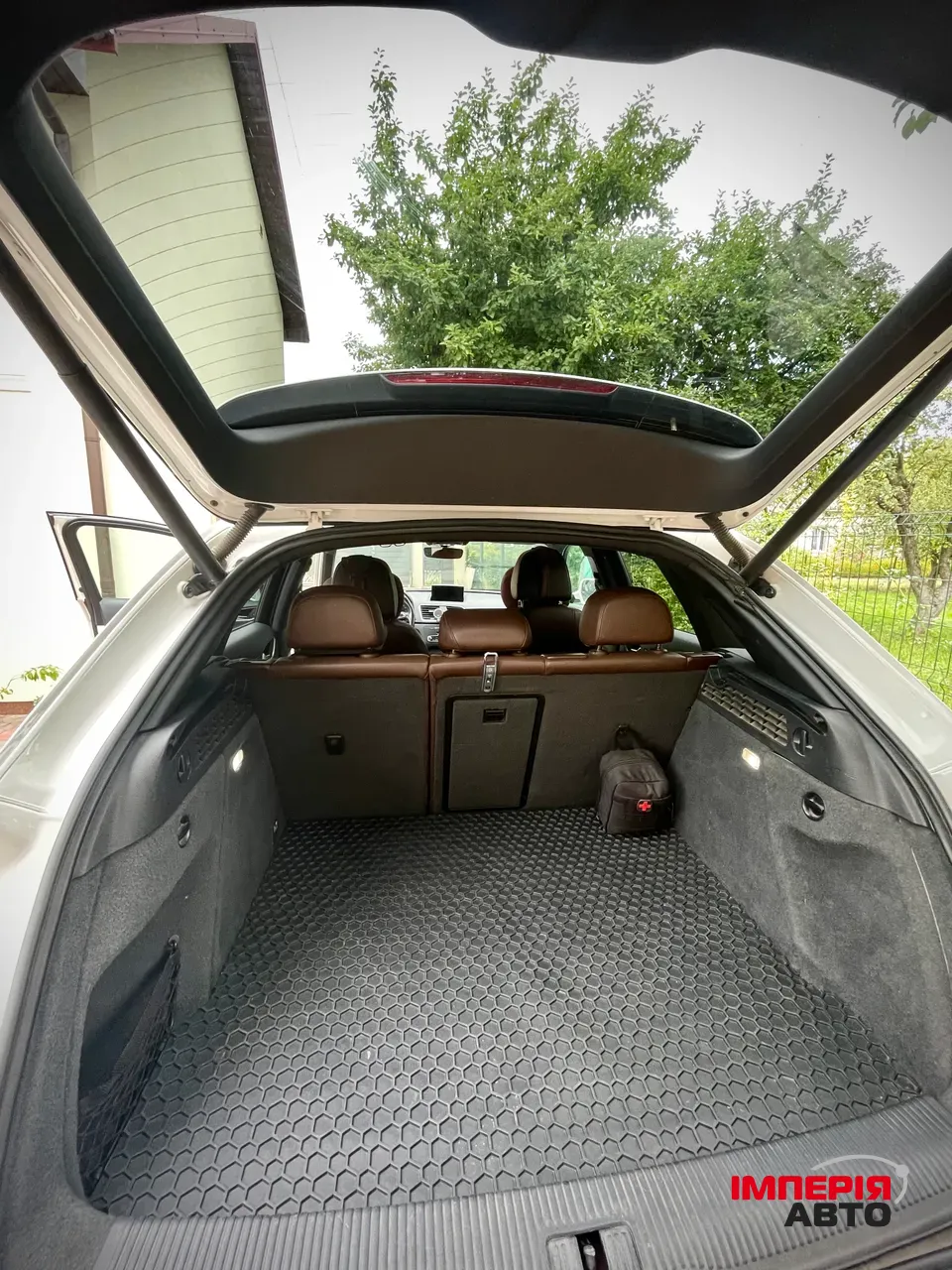 Audi Q3 - фото 10