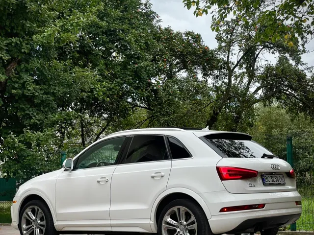 Audi Q3 - фото 3