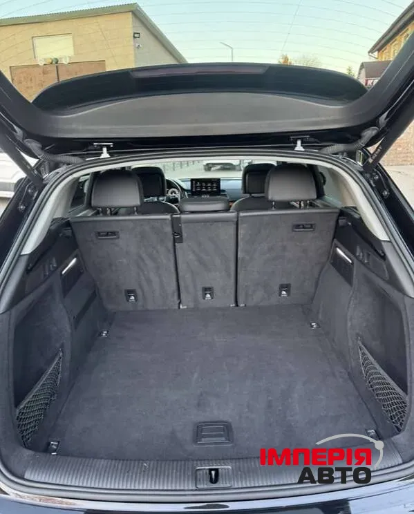 Audi Q5 - фото 12