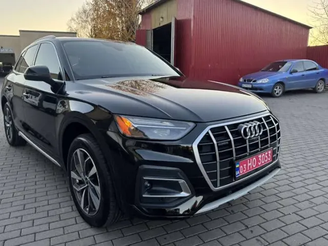 Audi Q5 - фото 5