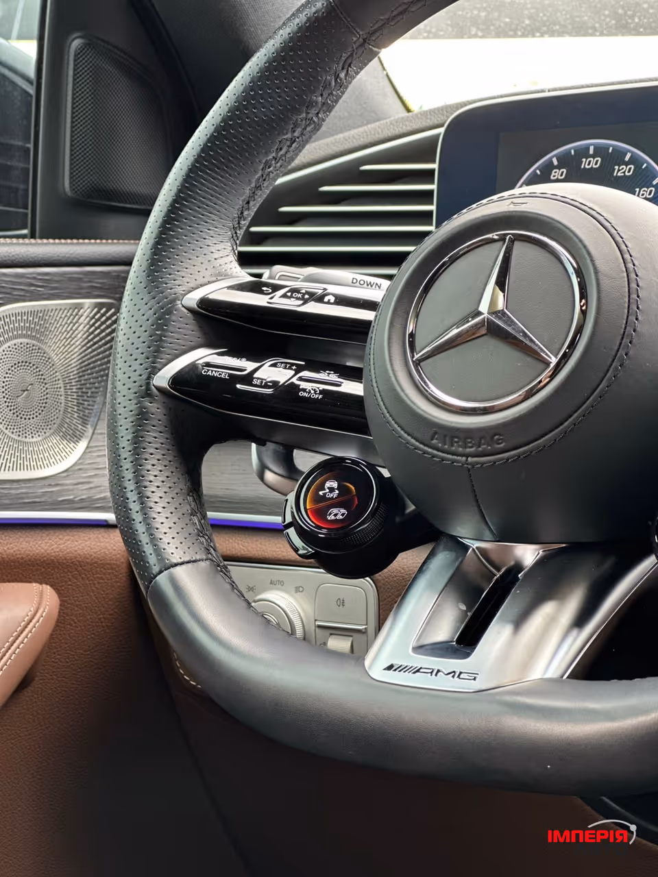 Mercedes-Benz GLE Coupe AMG - фото 9