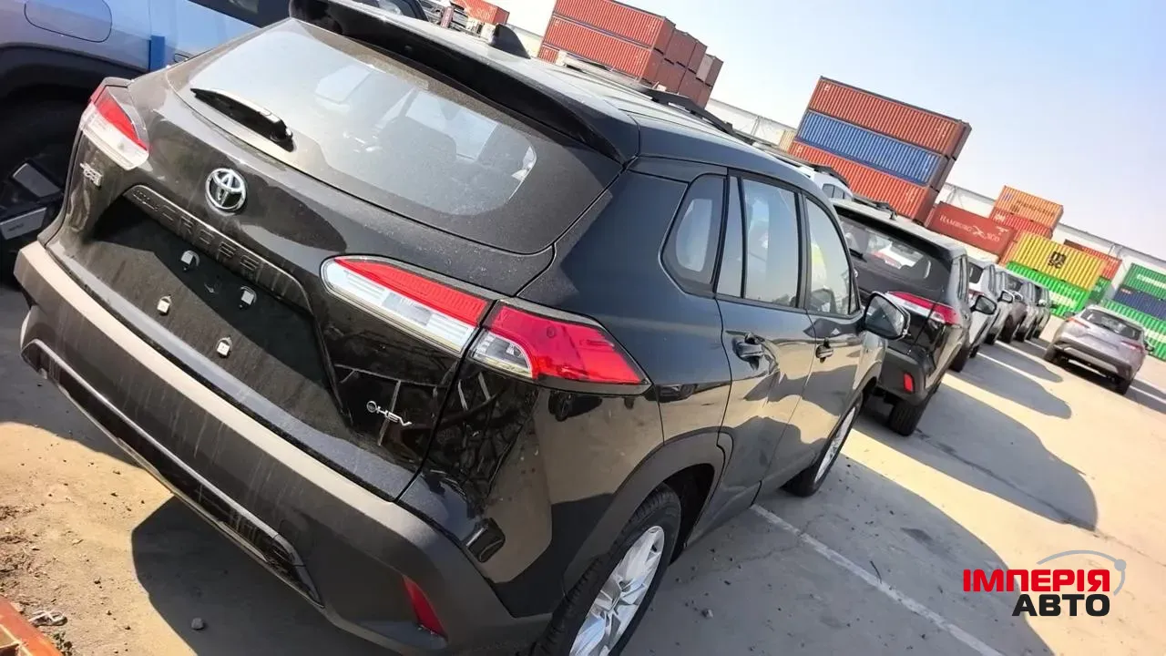 Toyota Corolla Cross - фото 4
