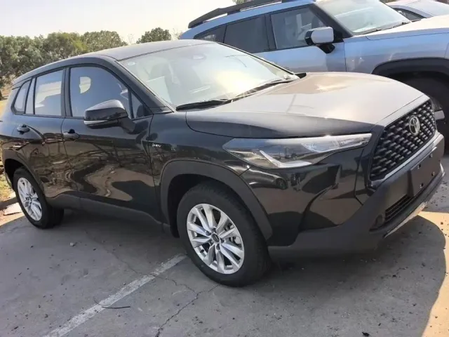 Toyota Corolla Cross - фото 5