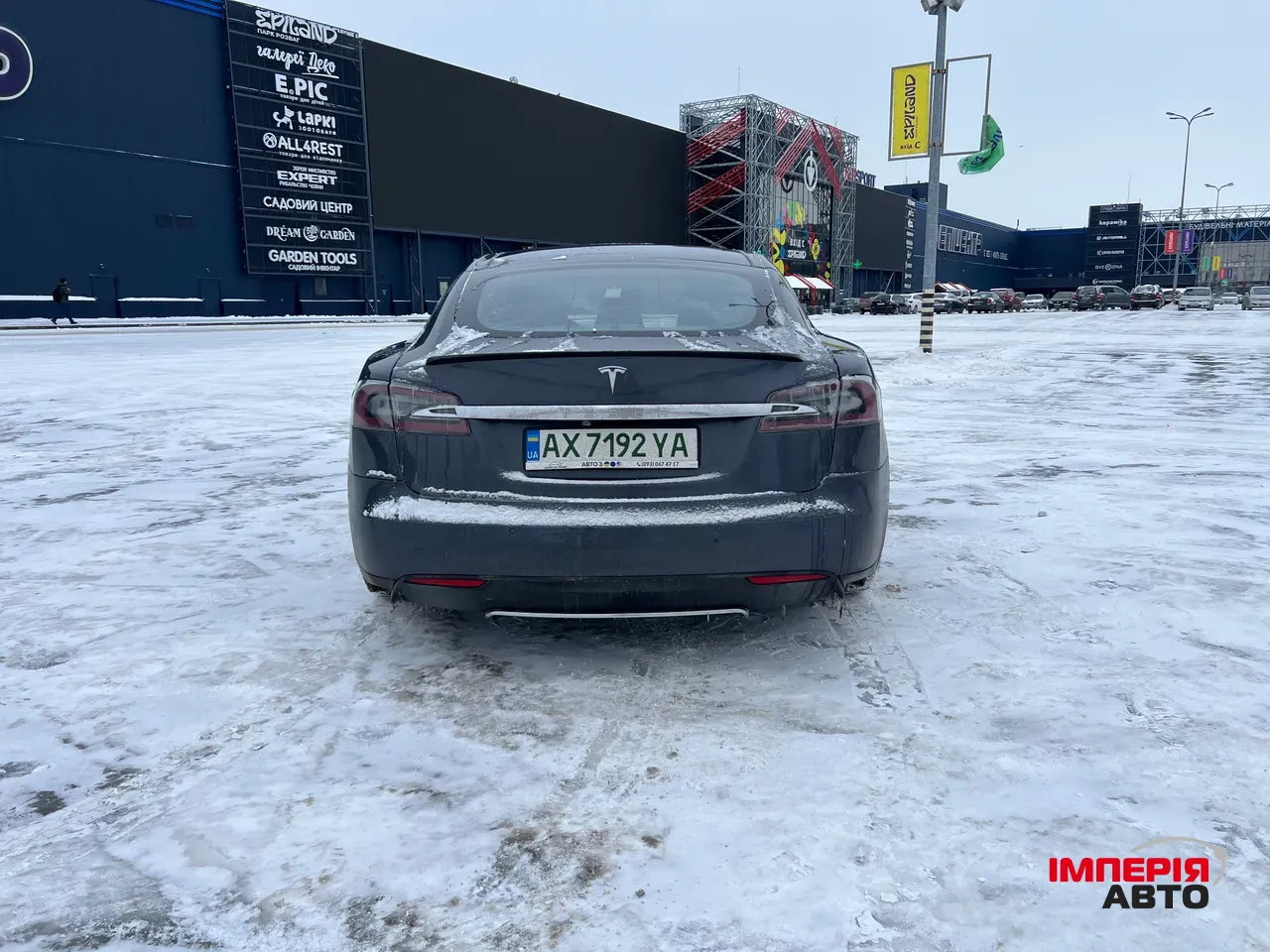 Tesla Model S - фото 6