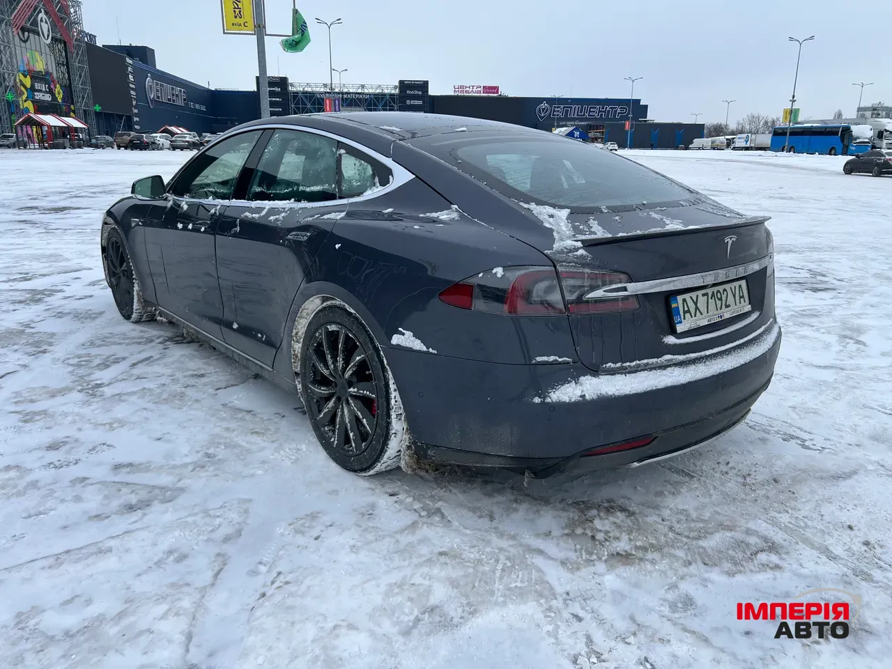 Tesla Model S - фото 7