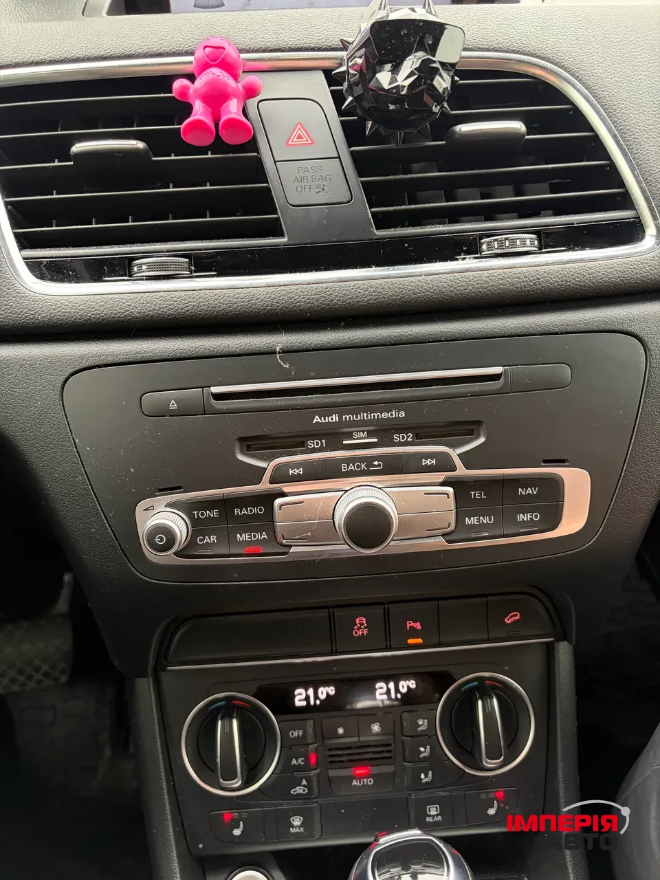 Audi Q3 - фото 22