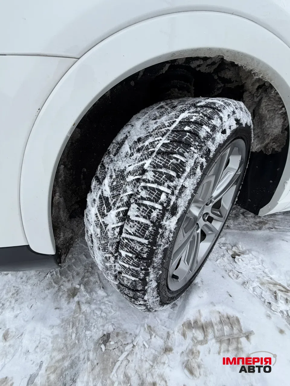 Audi Q3 - фото 4