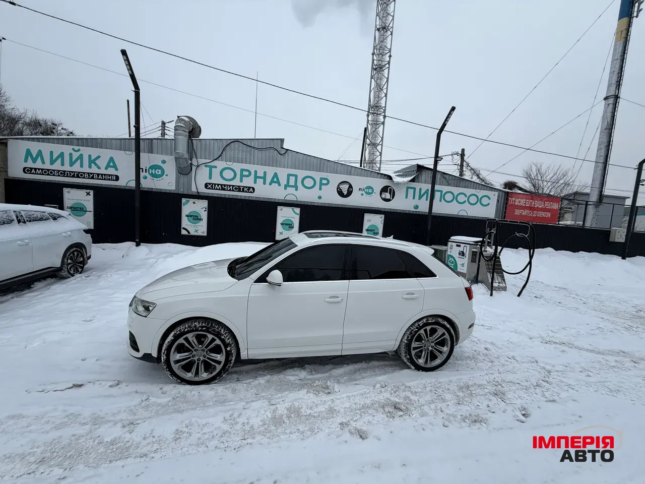 Audi Q3 - фото 18