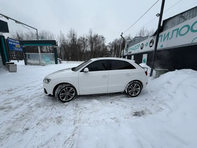 Audi Q3 - фото 5