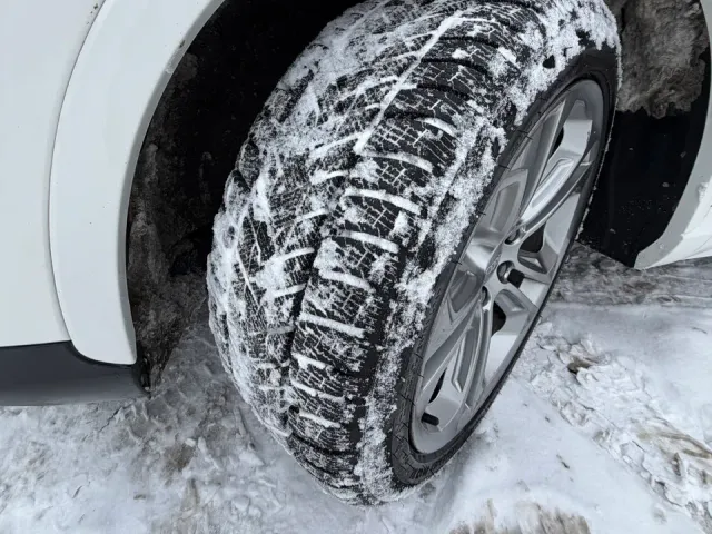 Audi Q3 - фото 4