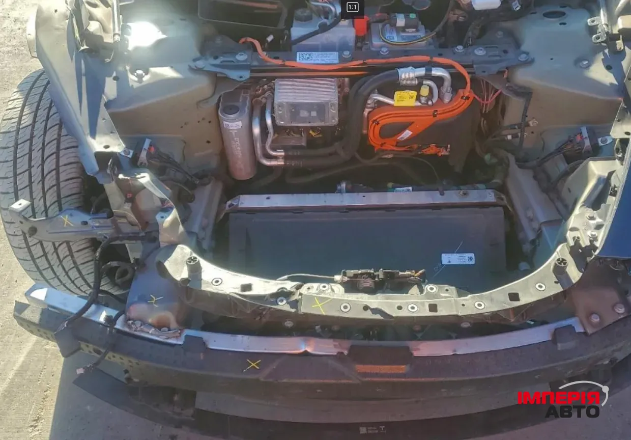 Tesla Model 3 - фото 11