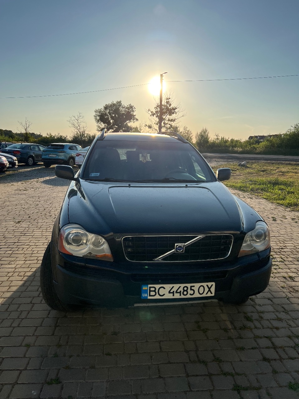 Volvo XC90 - фото 1