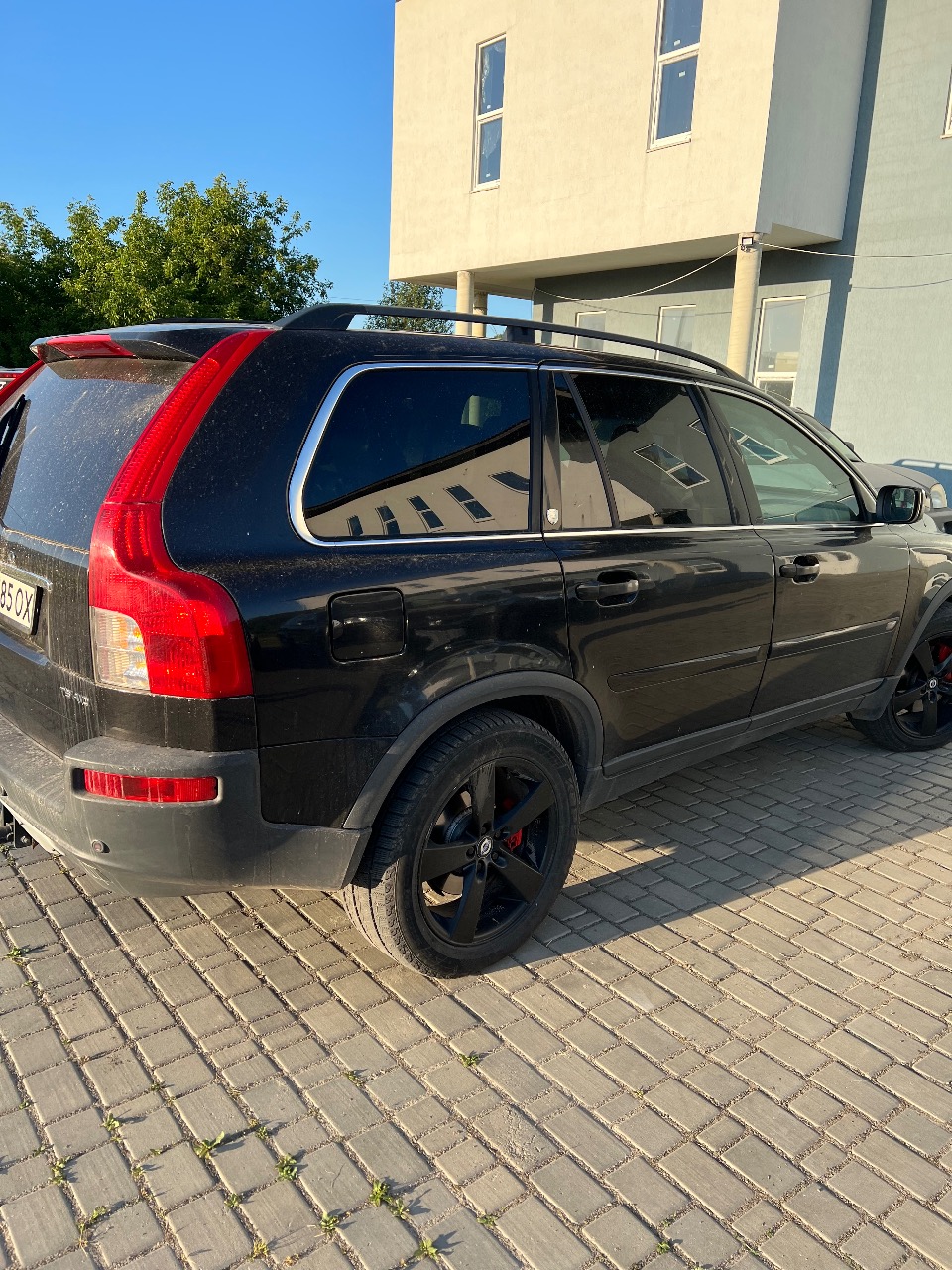 Volvo XC90 - фото 17