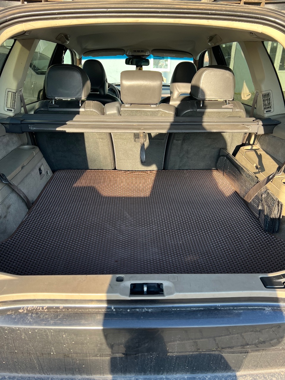 Volvo XC90 - фото 11