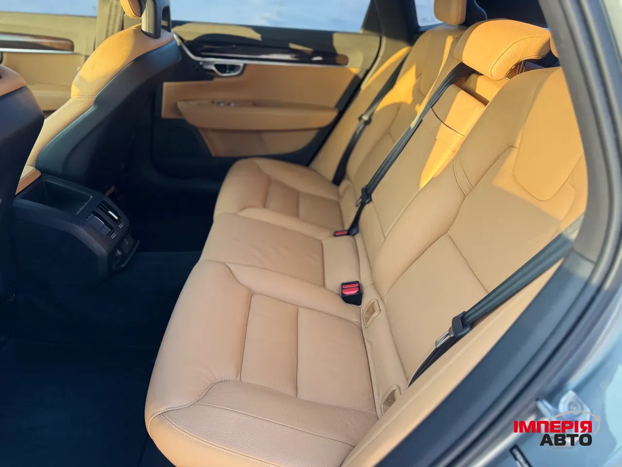 Volvo S90 - фото 11