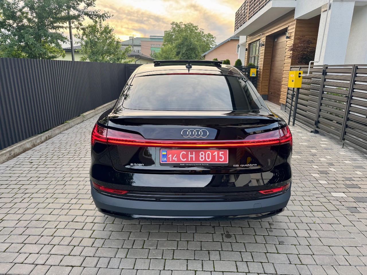 Audi e-tron Sportback - фото 19