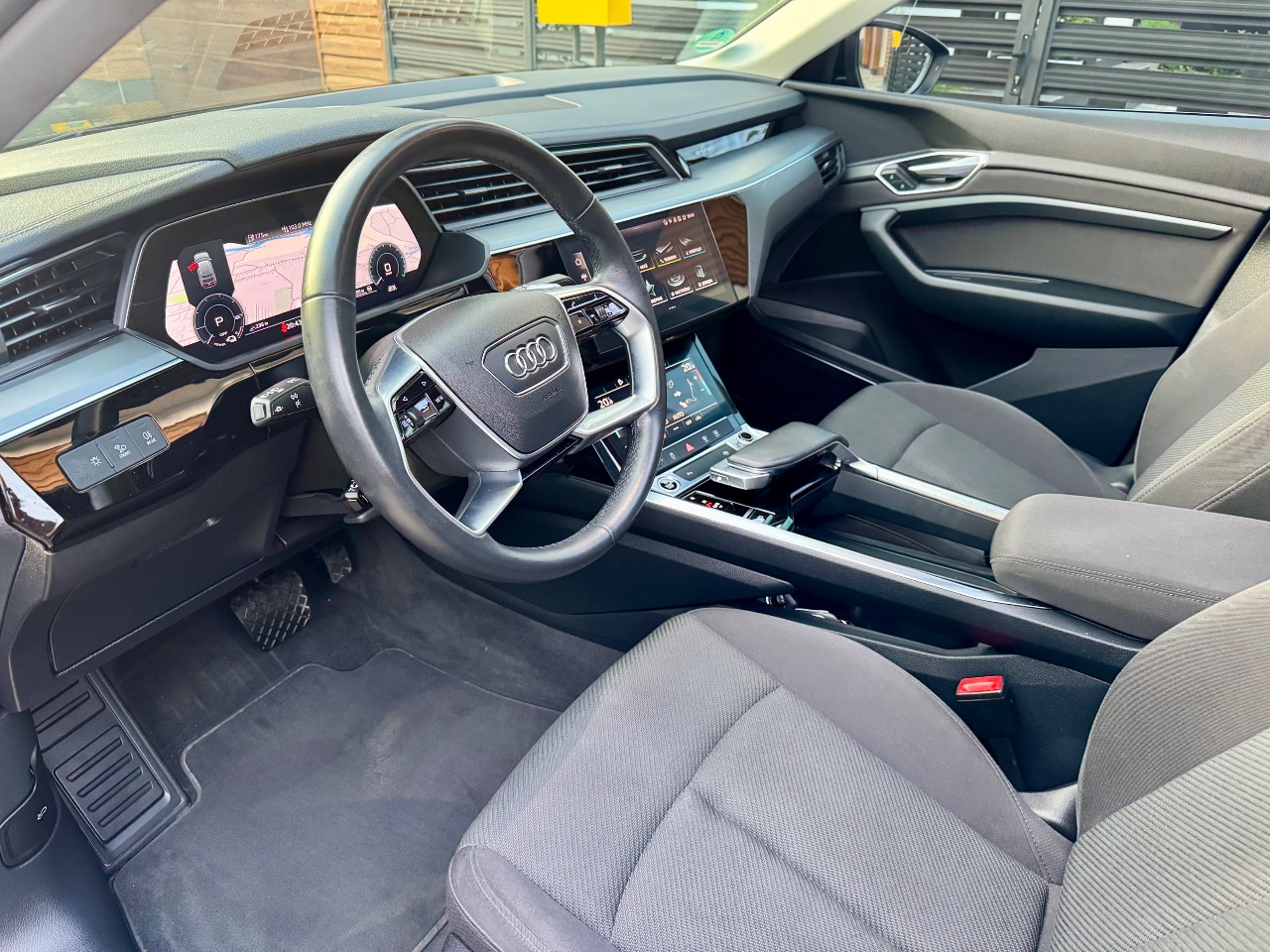 Audi e-tron Sportback - фото 60