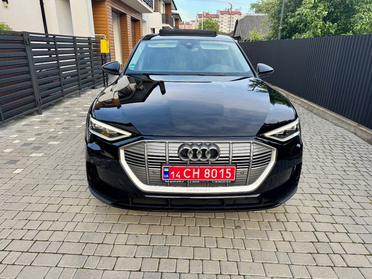 Audi e-tron Sportback - фото 12