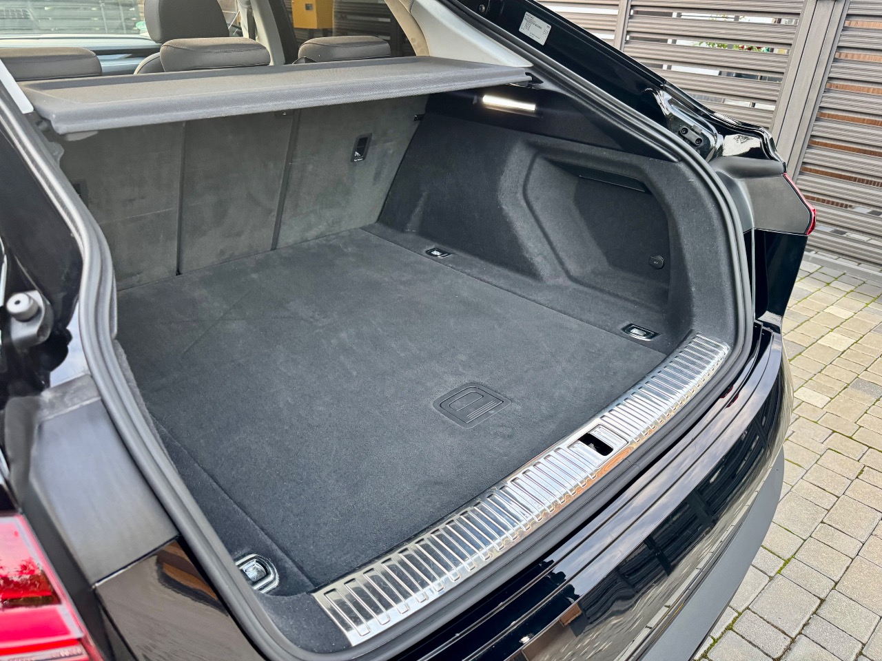 Audi e-tron Sportback - фото 75