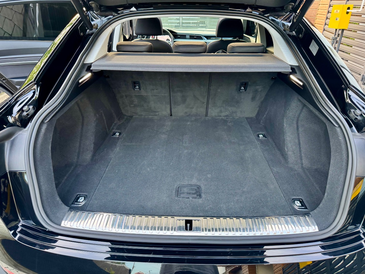 Audi e-tron Sportback - фото 70