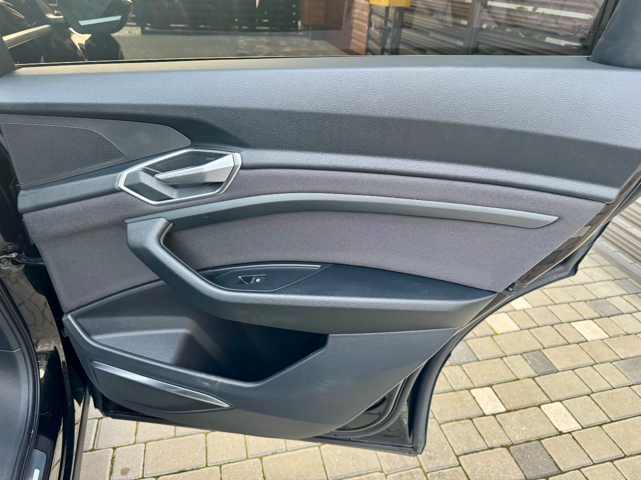 Audi e-tron Sportback - фото 58