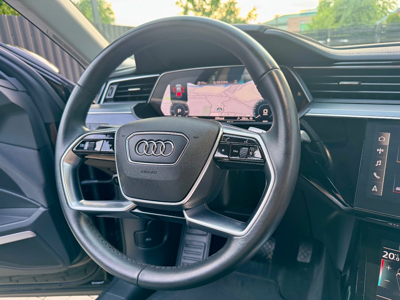 Audi e-tron Sportback - фото 62