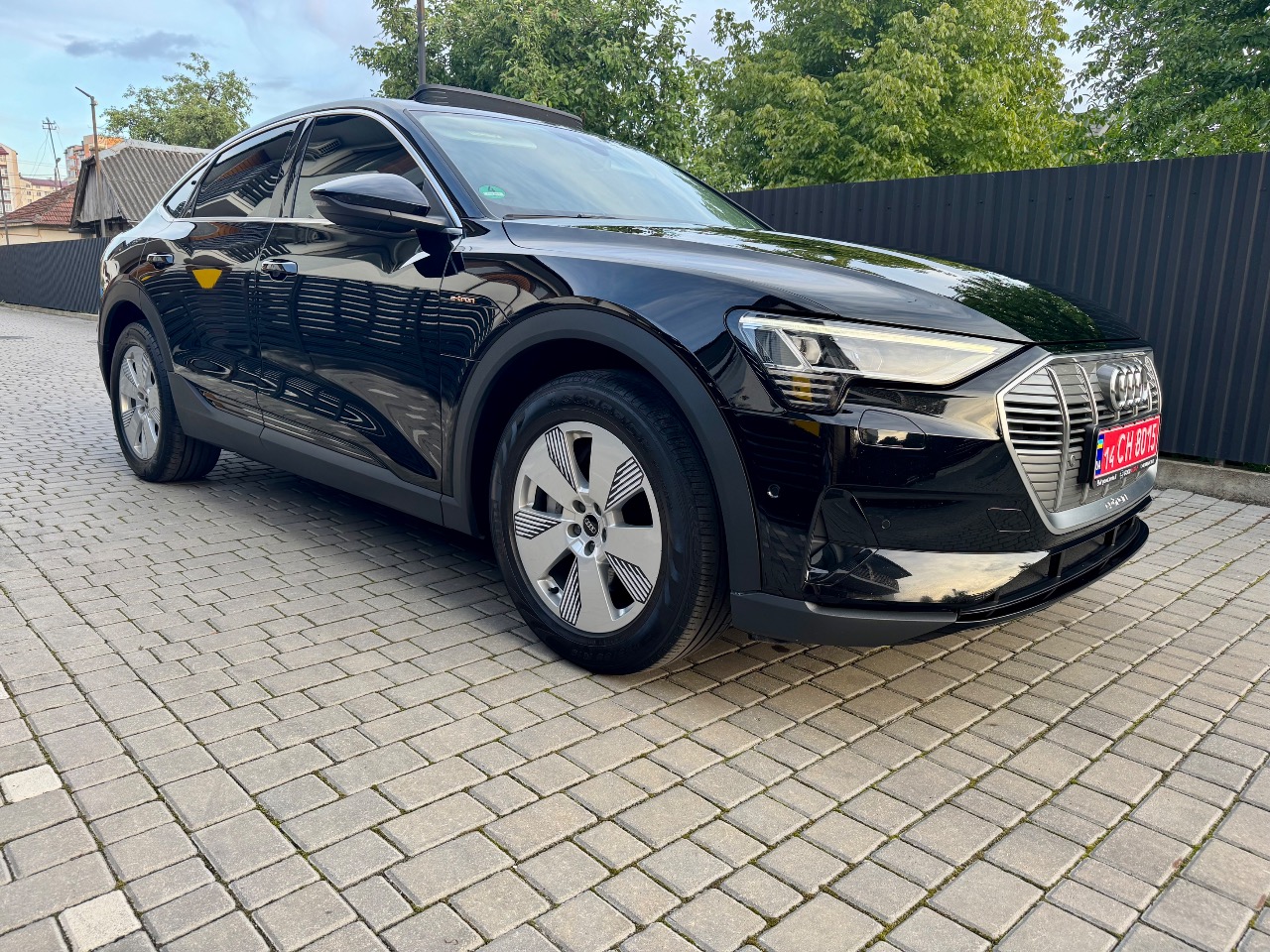 Audi e-tron Sportback - фото 13