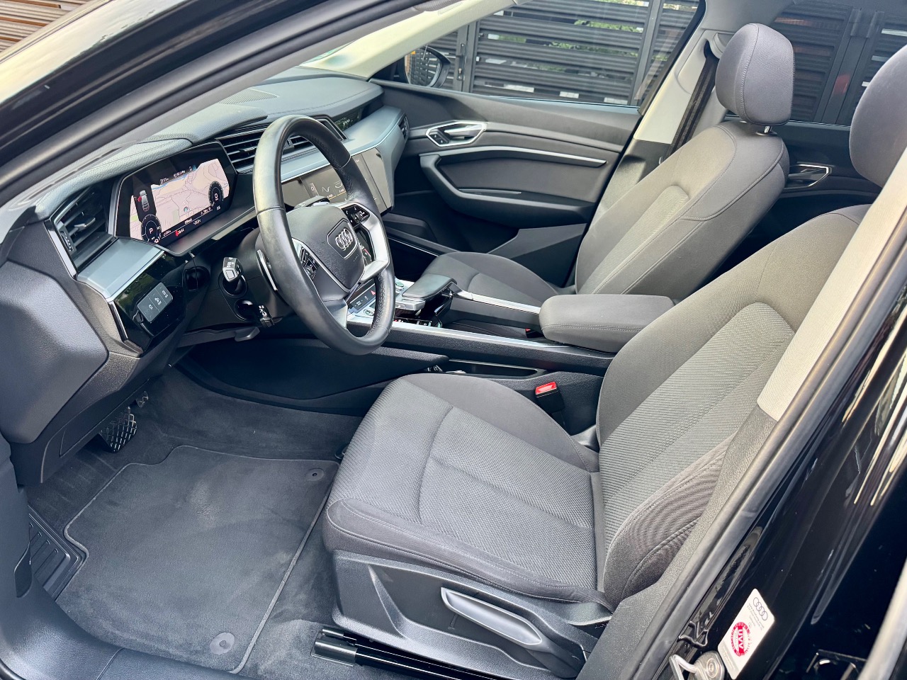 Audi e-tron Sportback - фото 42