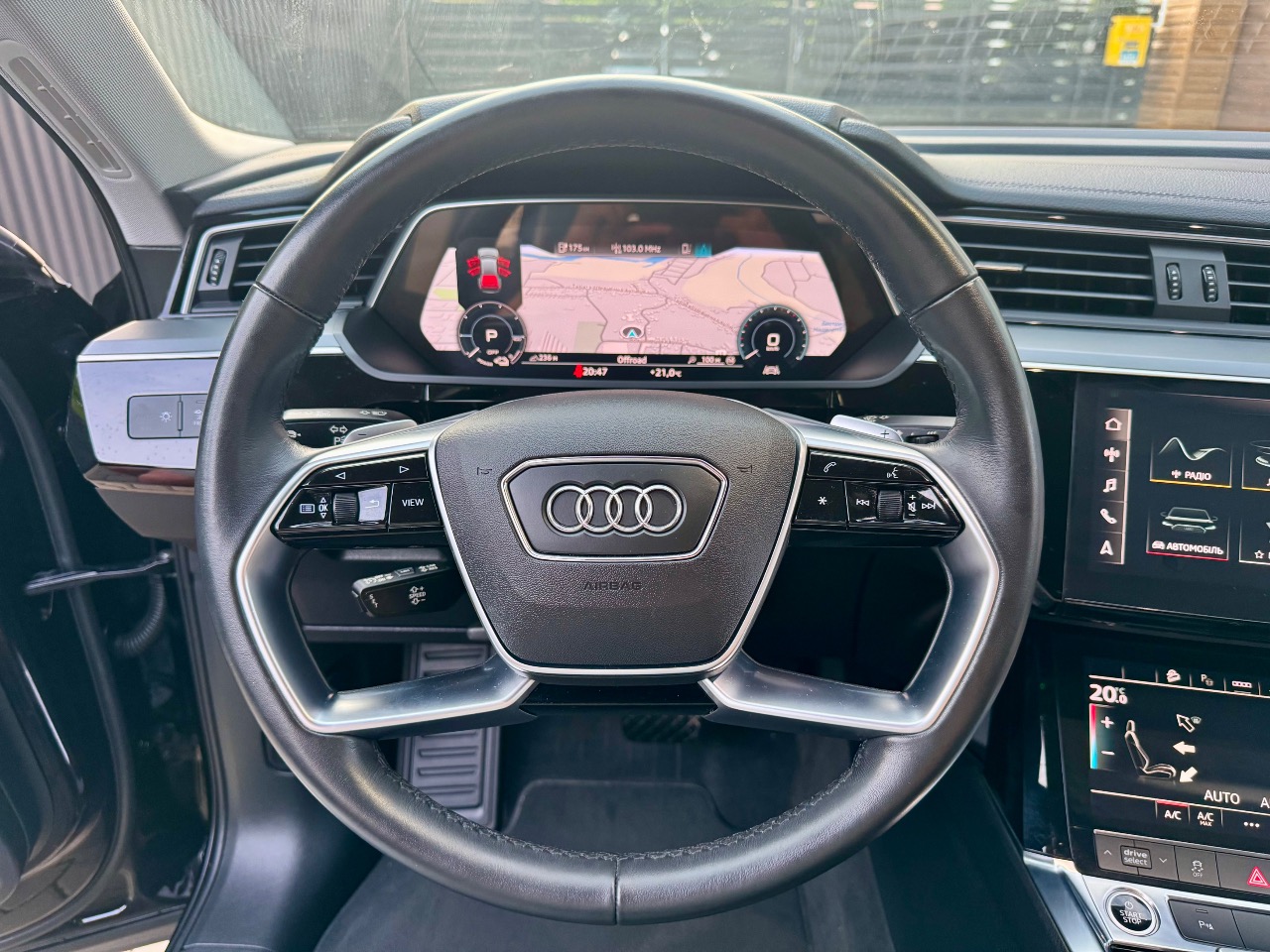 Audi e-tron Sportback - фото 46