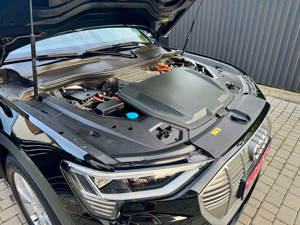 Audi e-tron Sportback - фото 78