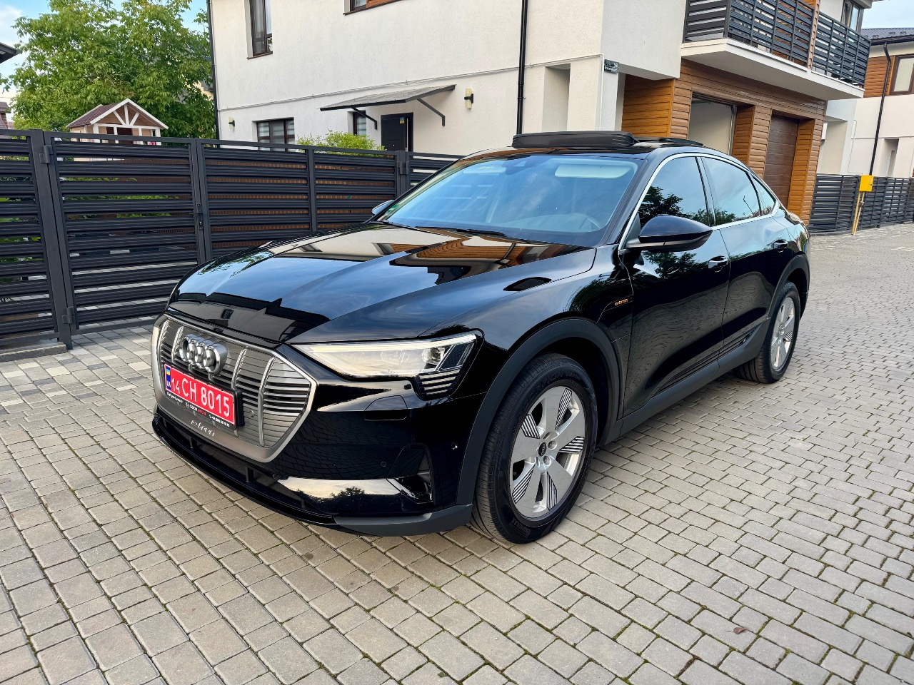 Audi e-tron Sportback - фото 6
