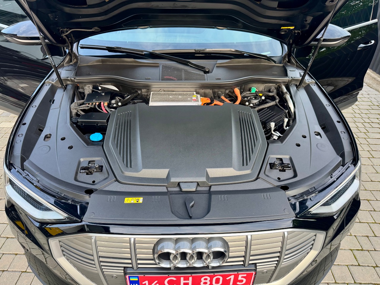 Audi e-tron Sportback - фото 79