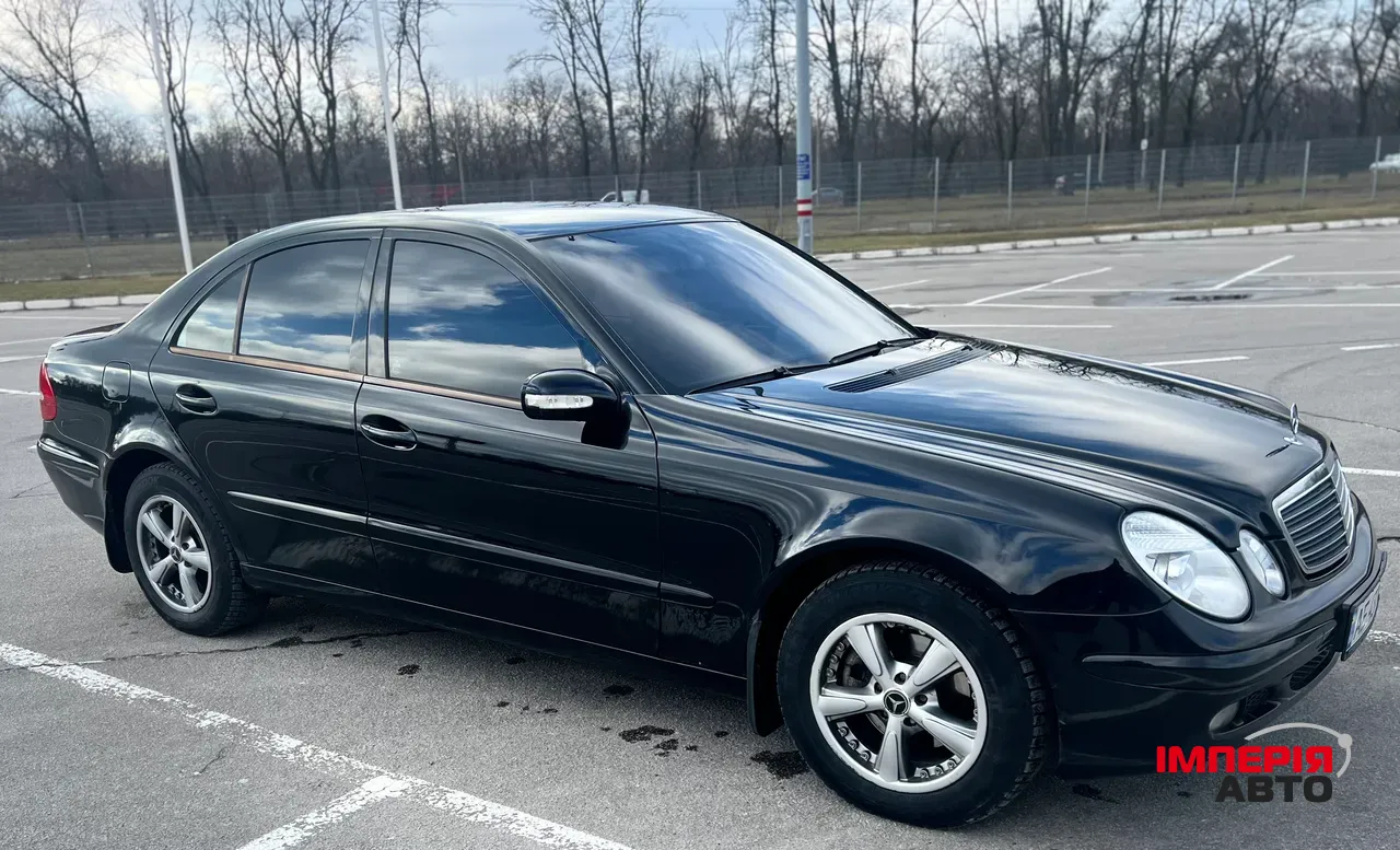 Mercedes-Benz E-Класс - фото 9