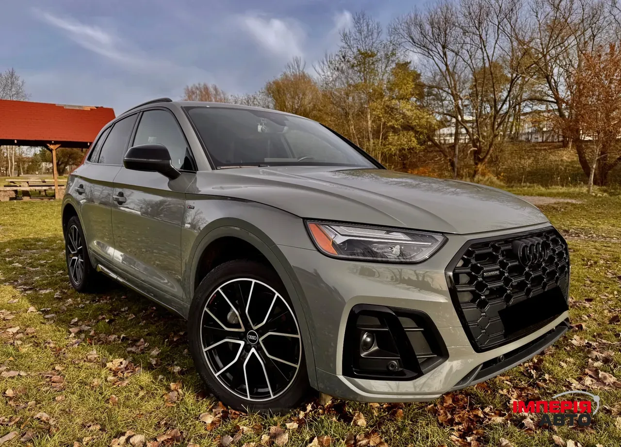 Audi Q5 - фото 1