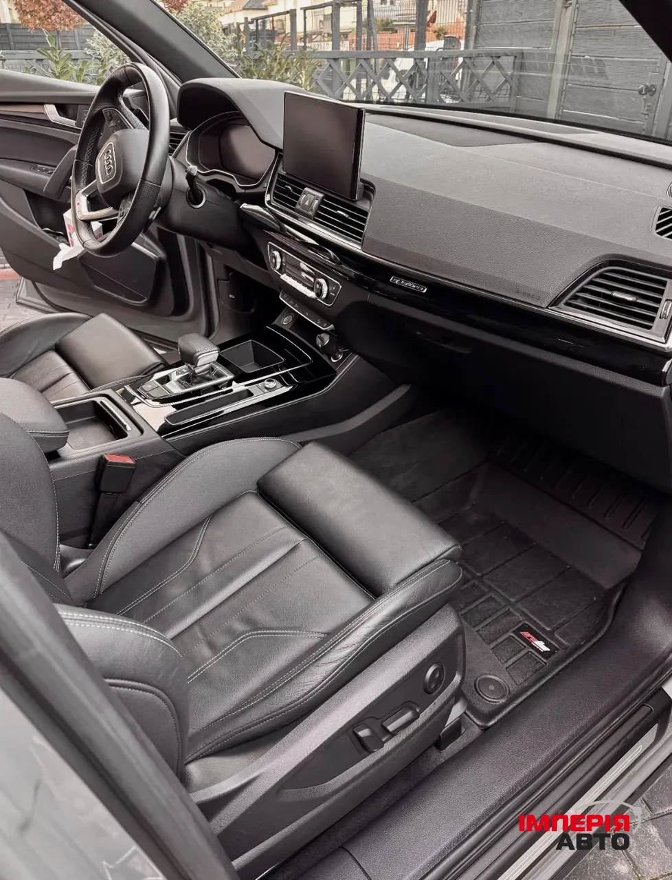 Audi Q5 - фото 8
