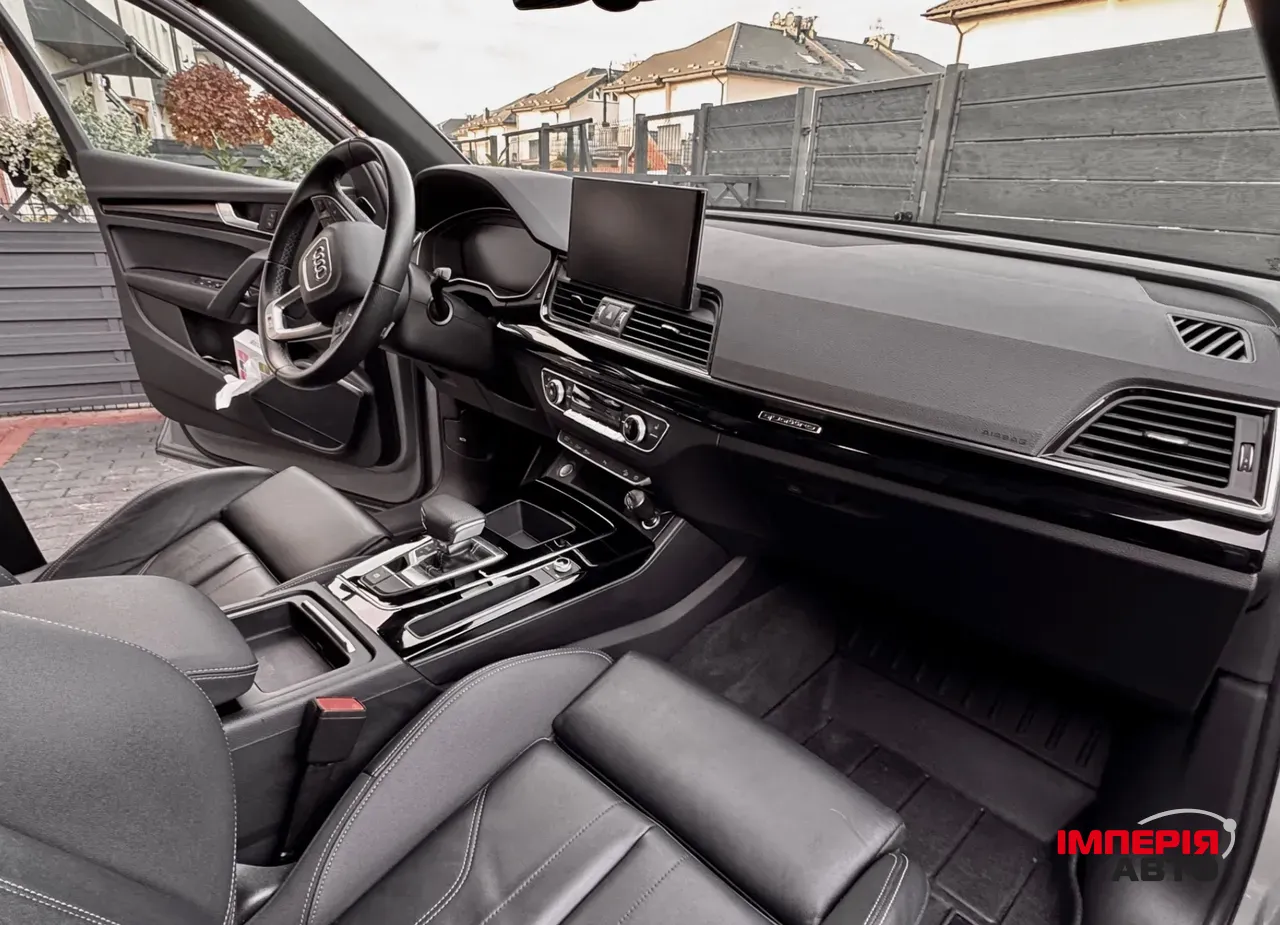 Audi Q5 - фото 10