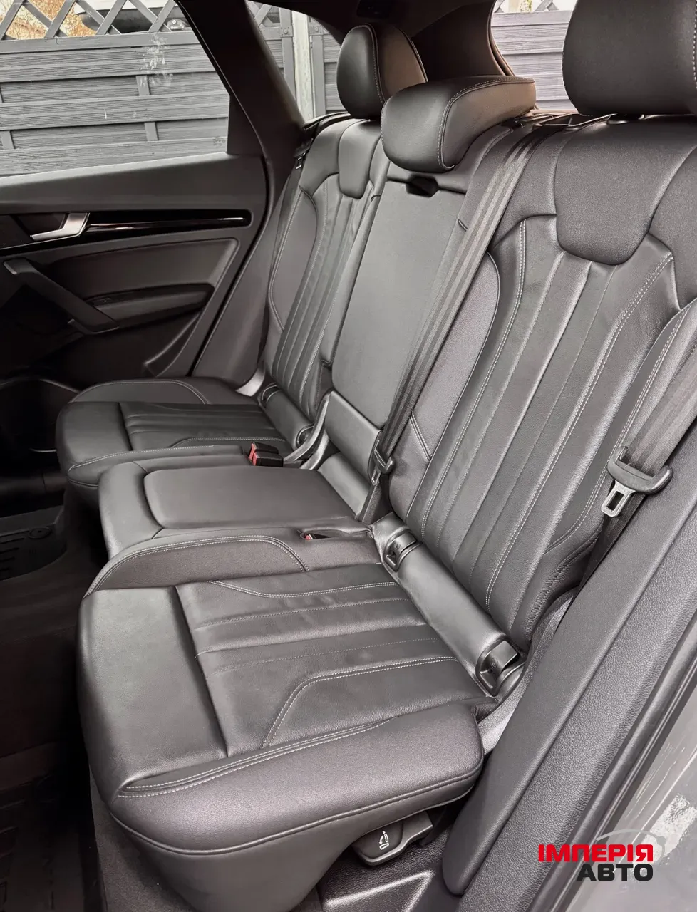 Audi Q5 - фото 12