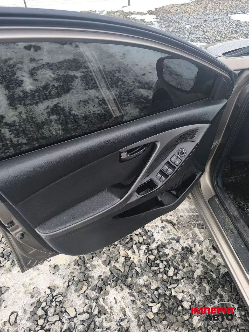 Hyundai Elantra - фото 13