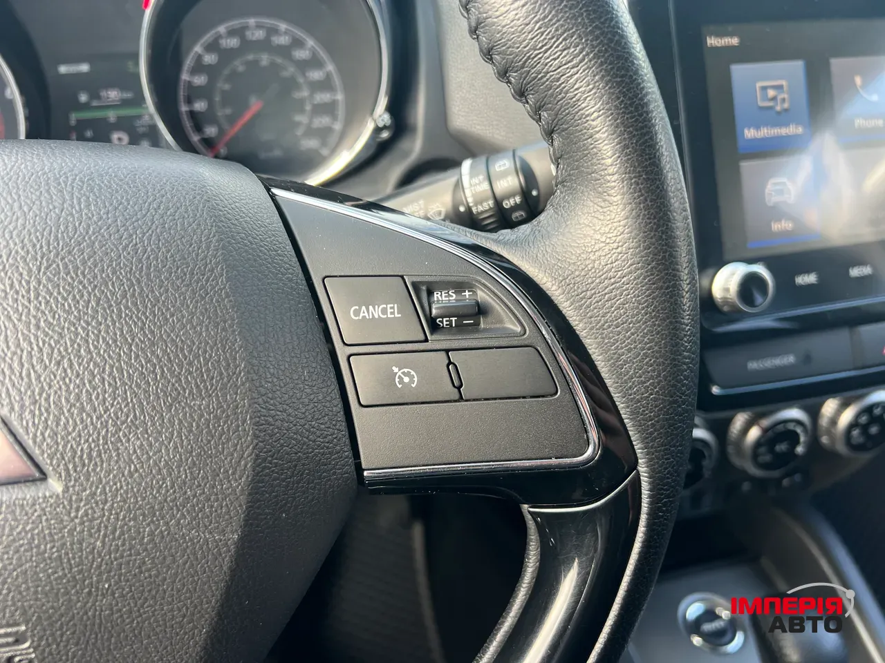 Mitsubishi Outlander Sport - фото 23