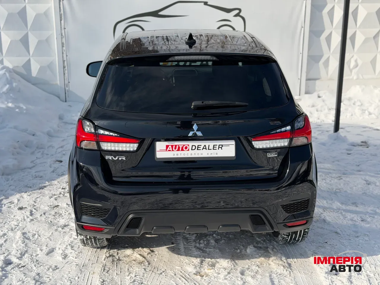 Mitsubishi Outlander Sport - фото 9