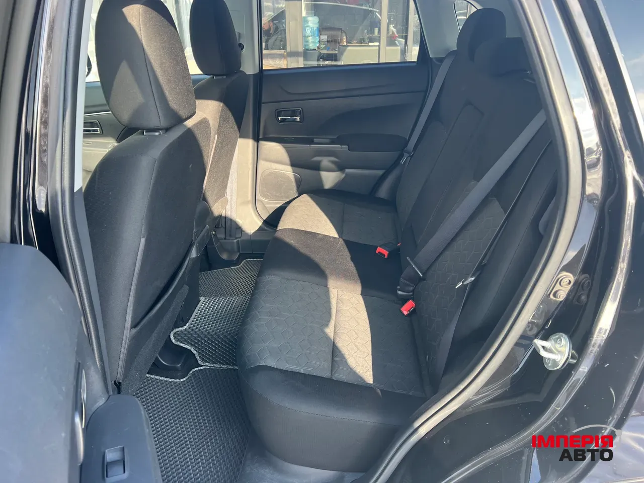 Mitsubishi Outlander Sport - фото 33