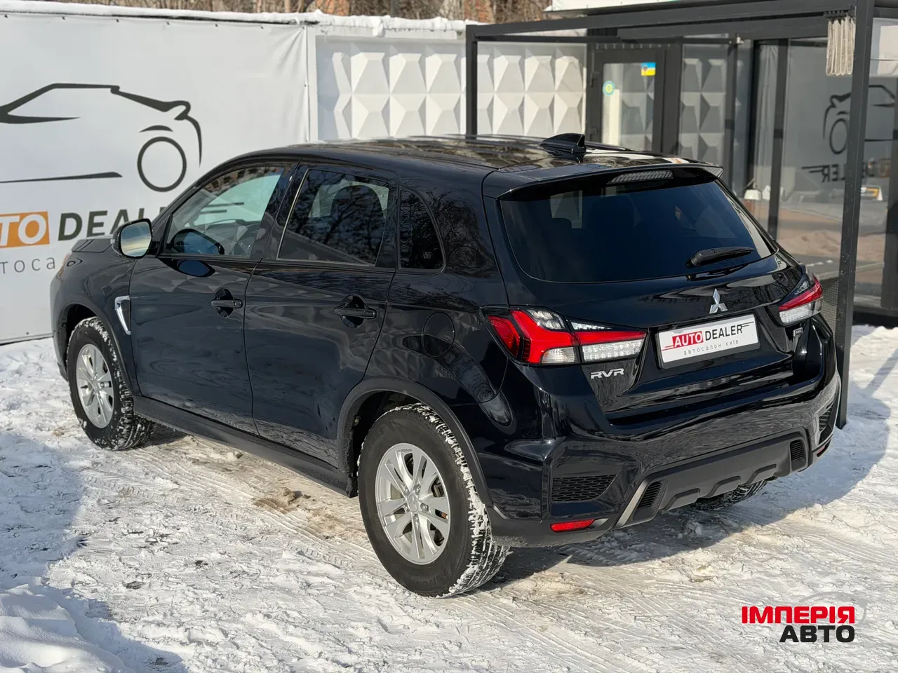 Mitsubishi Outlander Sport - фото 6