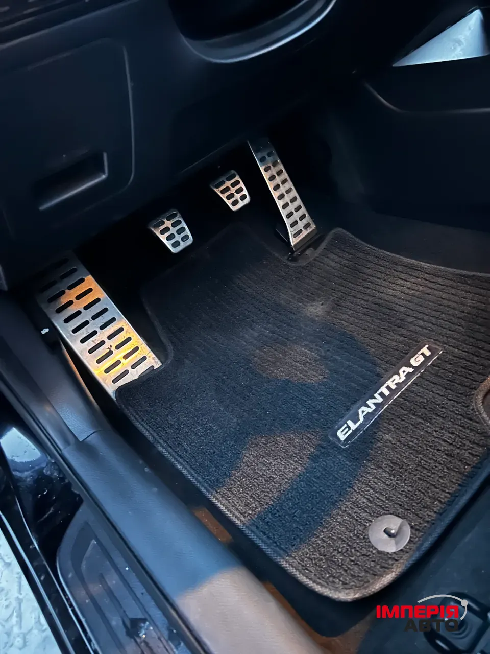 Hyundai Elantra - фото 13