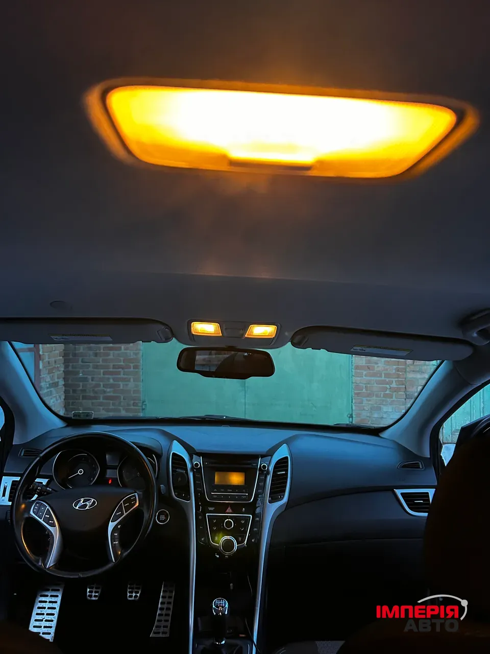 Hyundai Elantra - фото 11