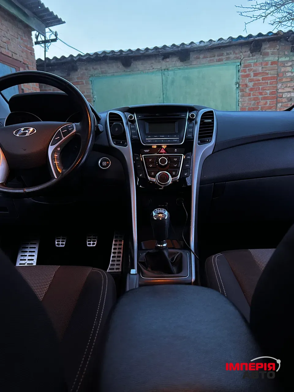 Hyundai Elantra - фото 12