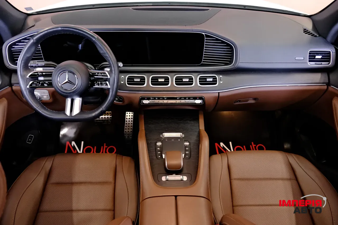 Mercedes-Benz GLS - фото 7