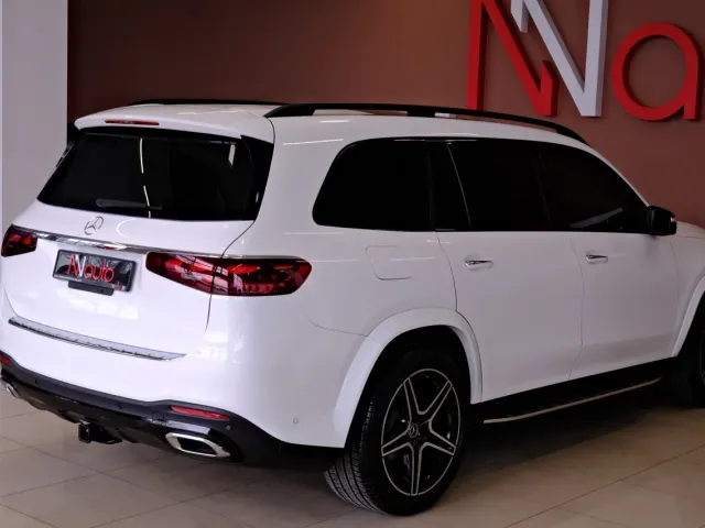 Mercedes-Benz GLS - фото 5