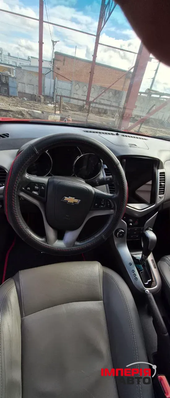 Chevrolet Cruze - фото 3