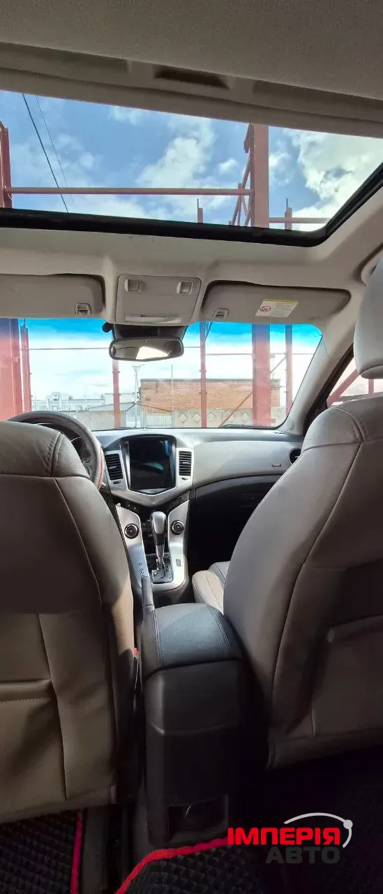 Chevrolet Cruze - фото 4